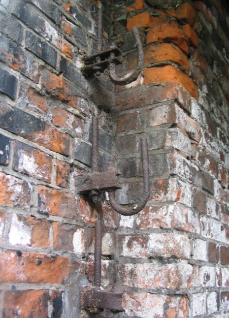 Wieszaki kabli - most Cz�stochowska